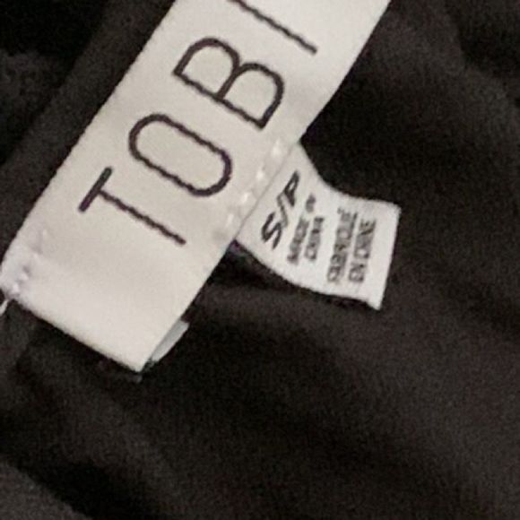 TOBI Crochet Strapped romper - Picture 9 of 9